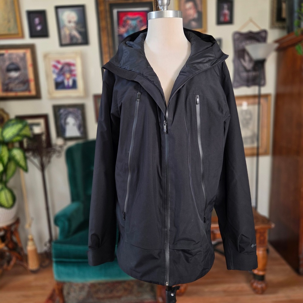 Marmot Gore-Tex Jacket Mens Large Black Waterproof Hooded Shell Rain Coat Hike